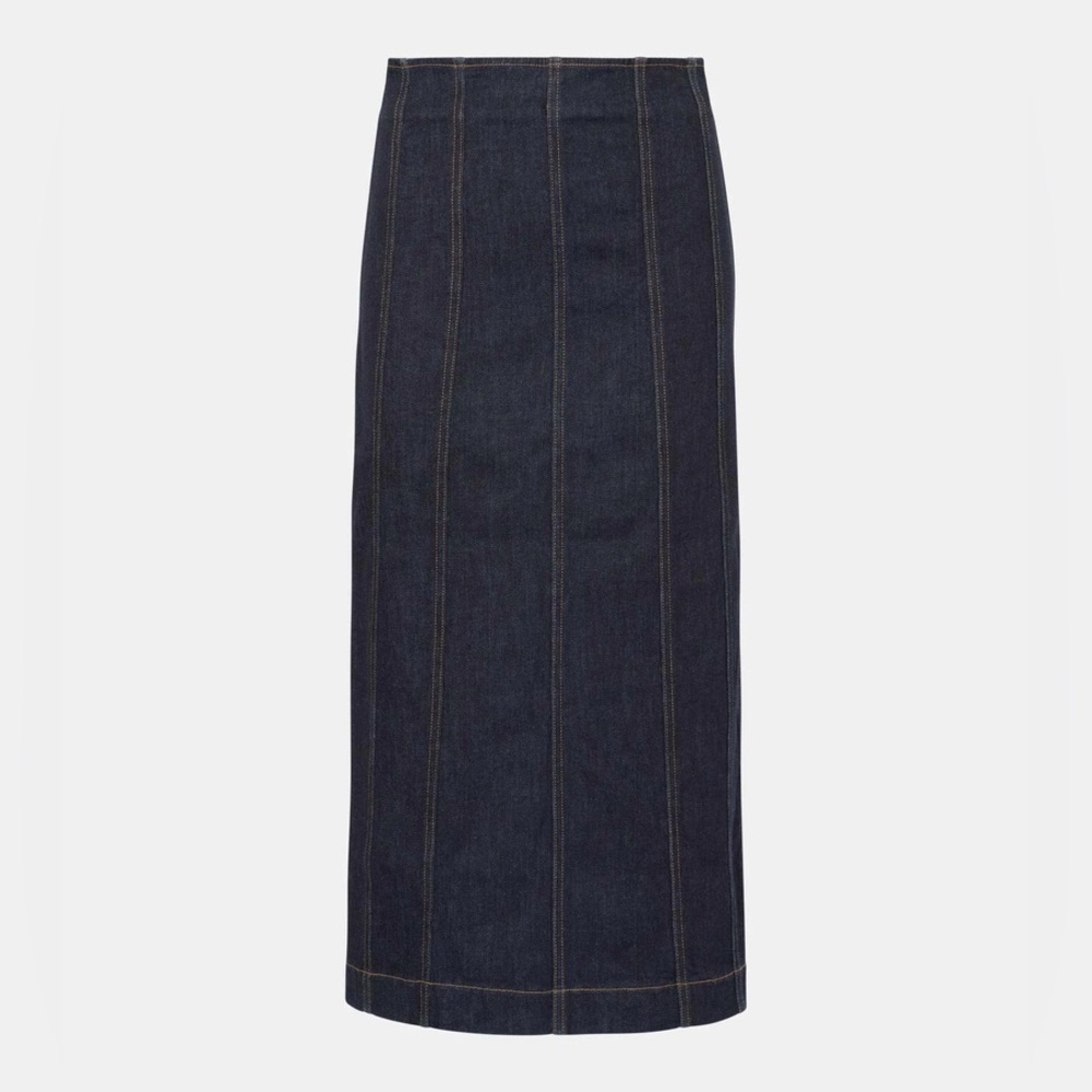 Veronica Beard Fiona denim maxi skirt
NWT
LENGHT 34.25
Waist 36